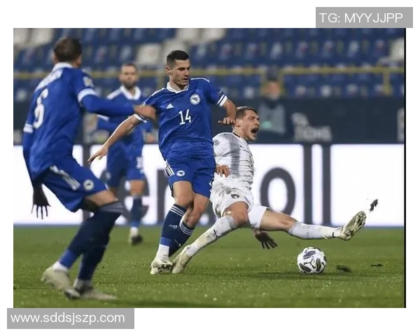 世界杯球星闪耀赛场各国足球英雄的精彩表现与传奇故事 世界杯球星闪耀赛场各国足球英雄的精彩表现与传奇故事